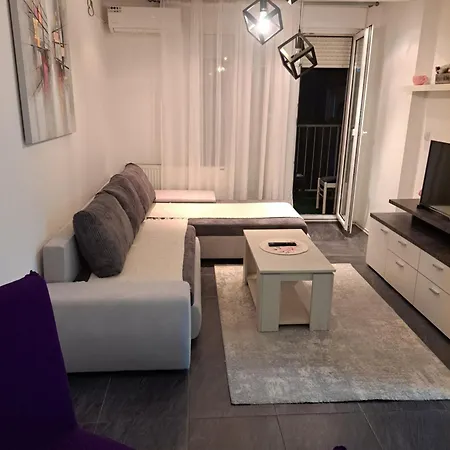 Apartment Stan Na Dan 021 *