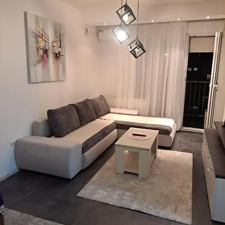 Apartment Stan Na Dan 021 Novi Sad